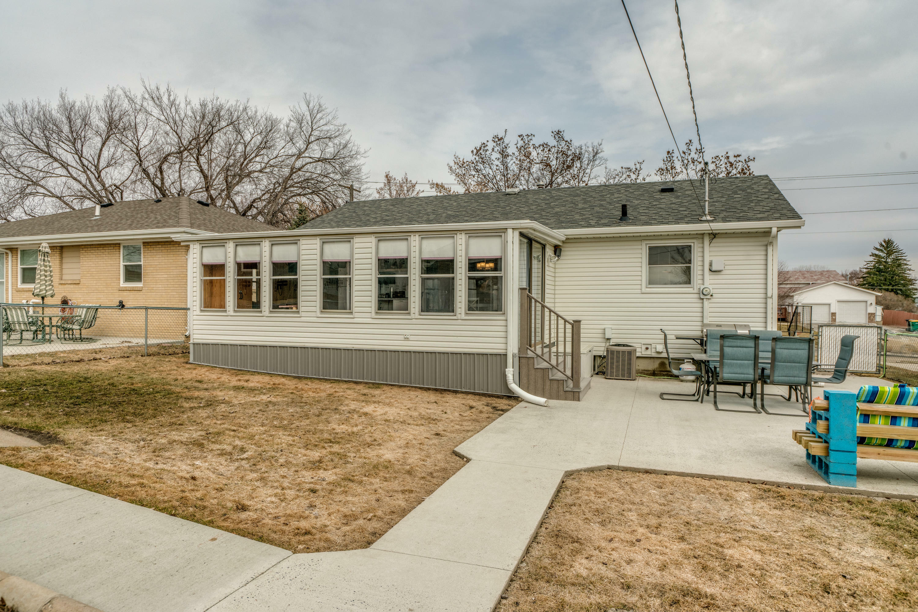 Property Photo:  512 12th Street  ND 58504 