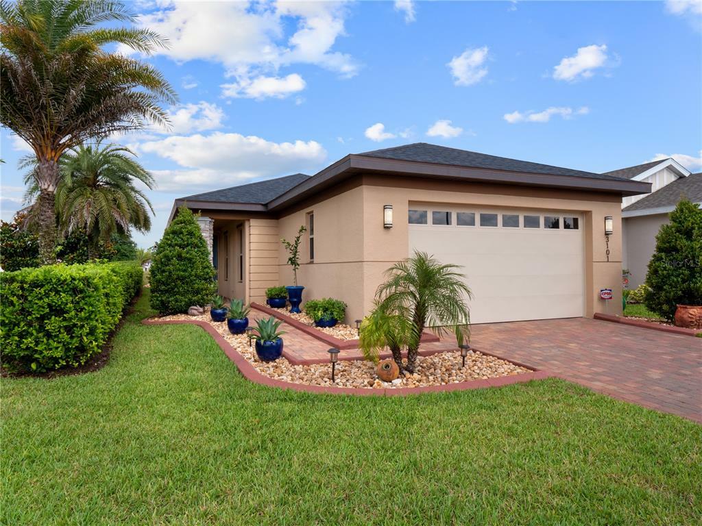 Property Photo:  3101 Songbird Circle  FL 34773 