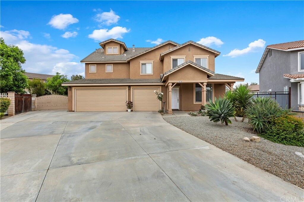 Property Photo:  7939 Devon Court  CA 92508 