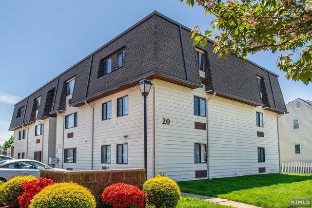 Property Photo:  46 Watsessing Avenue 3C  NJ 07109 