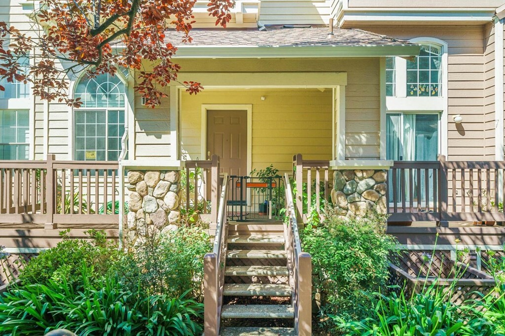 Property Photo: 1802 Ocean Cape CA 95131
