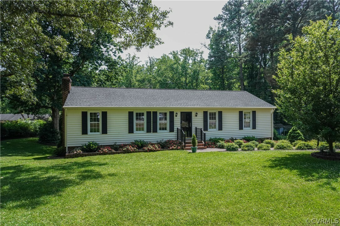 Property Photo:  9239 Derwent Drive  VA 23116 