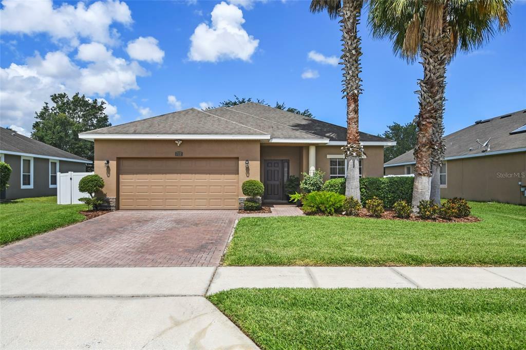 Property Photo:  722 Mossyrock Avenue  FL 34787 