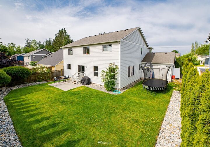 Property Photo:  2140 Bayview Avenue  WA 98230 
