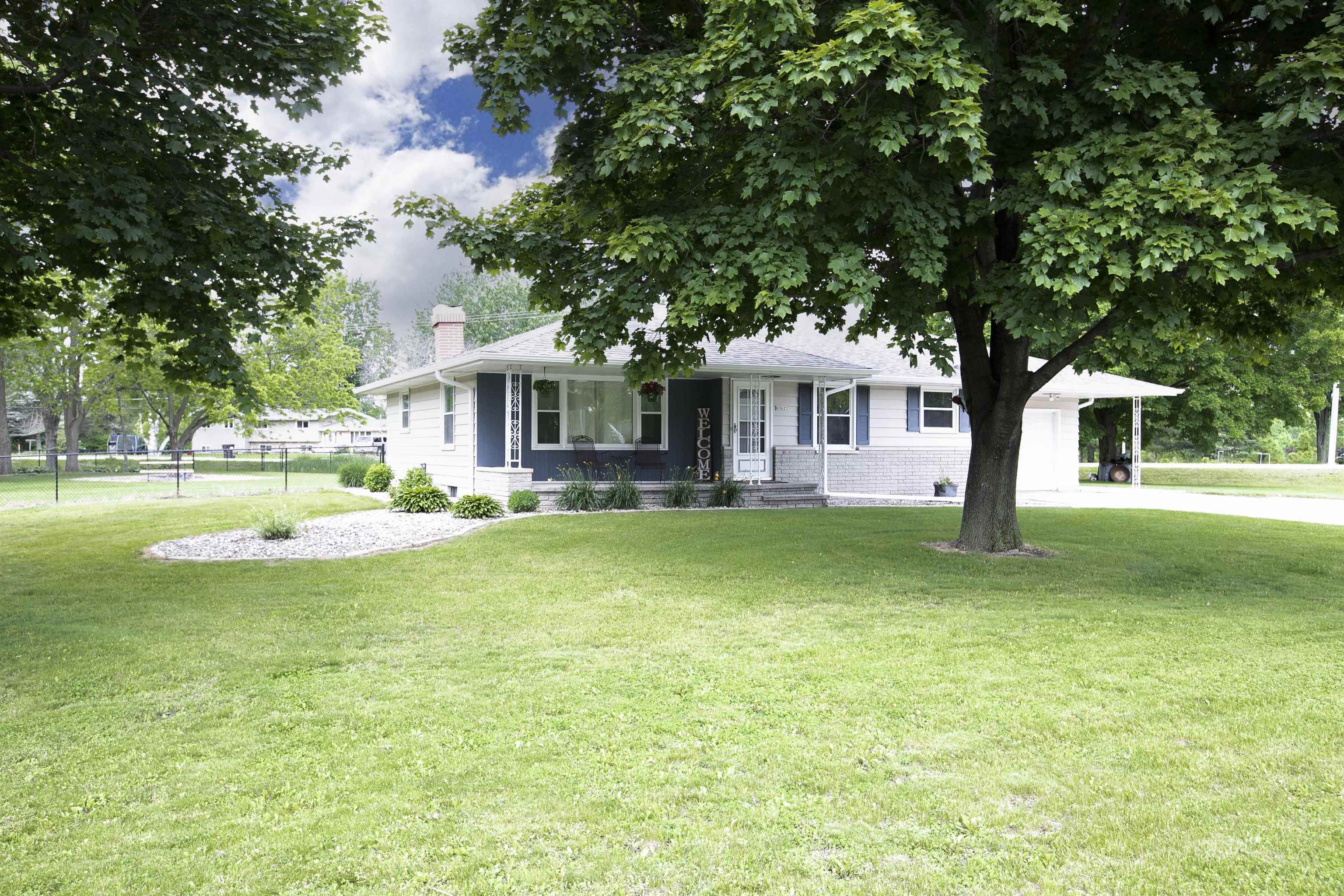 Property Photo:  N3623 County Road N  WI 54913 