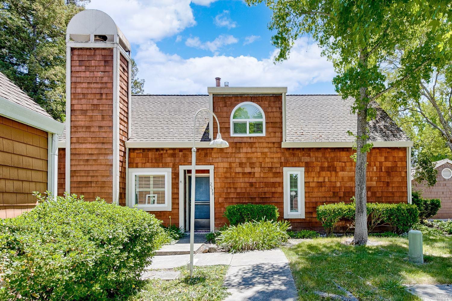 2738 Lakeview Drive  Santa Rosa CA 95405 photo