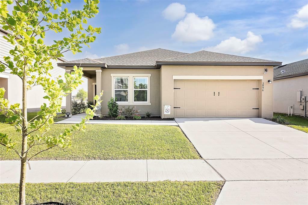 Property Photo:  3896 Spruce Creek Drive  FL 33811 