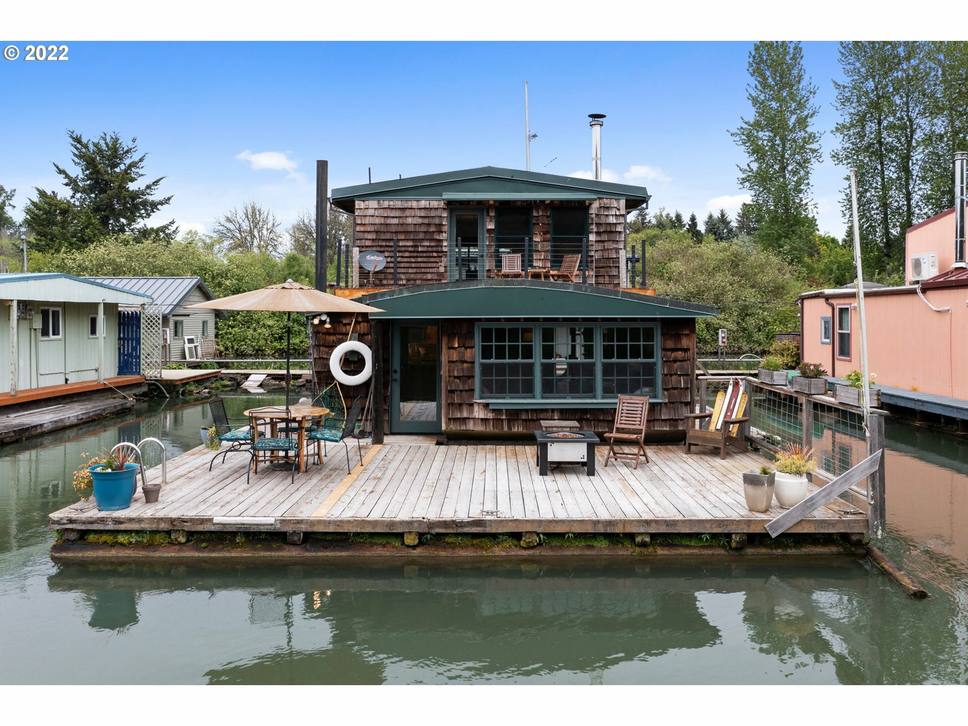 Property Photo:  15500 NW Ferry Rd 12A,B  OR 97231 