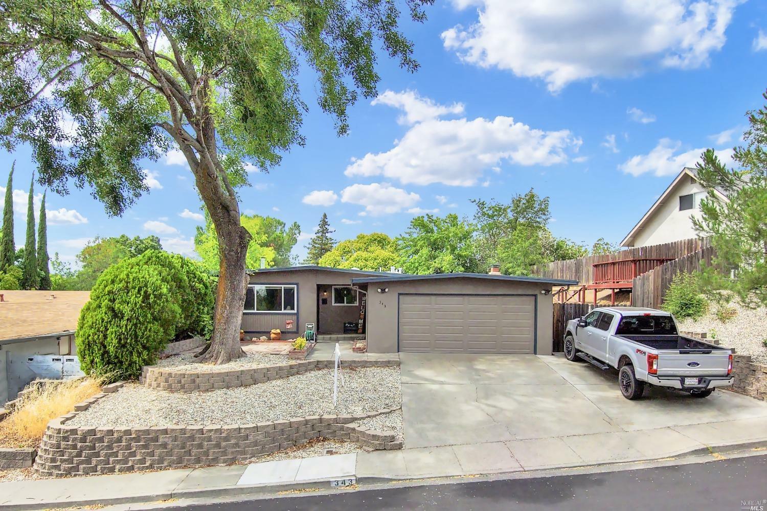 Property Photo:  343 Springvalley Drive  CA 95687 