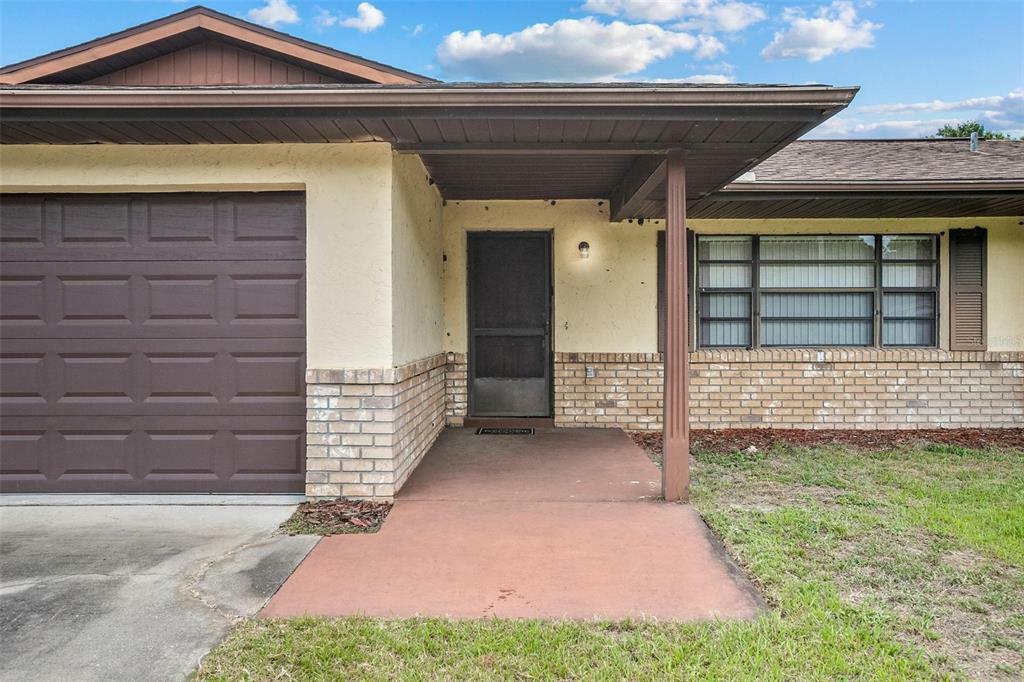 Property Photo:  3256 Roland Drive  FL 32738 