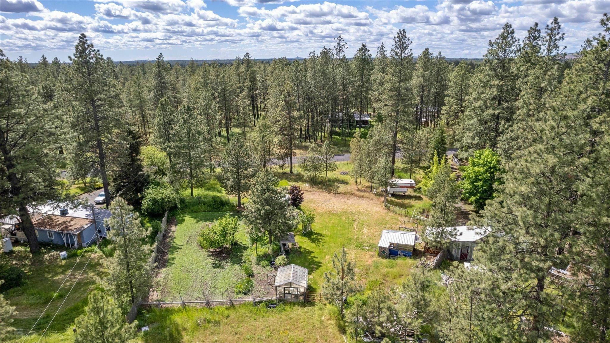 Property Photo:  17311 S Bluebird Rd  WA 99004 