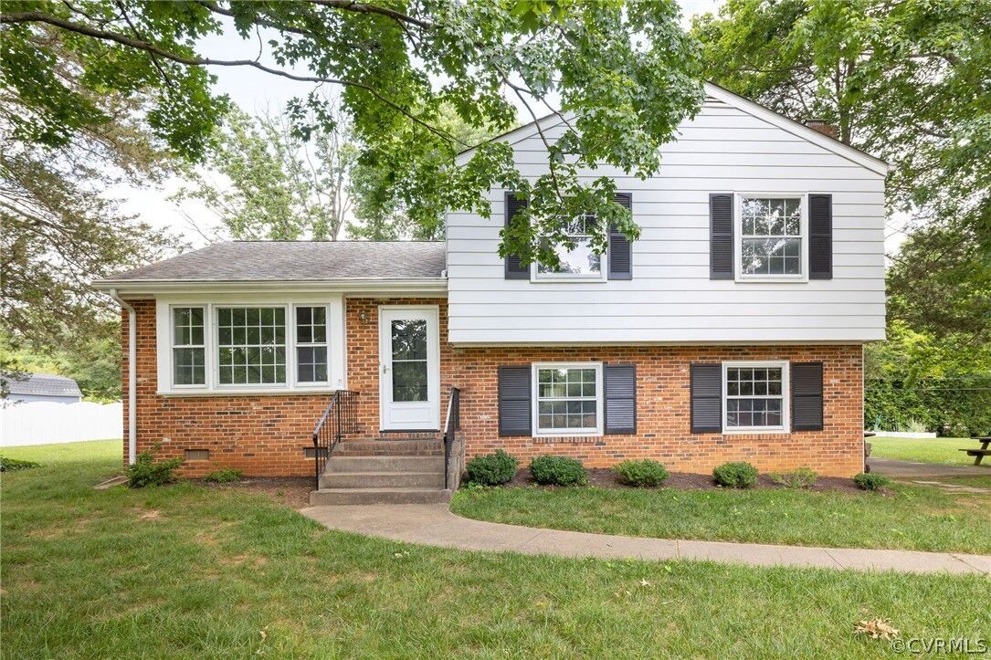 Property Photo: 10430 Epsilon Road VA 23235