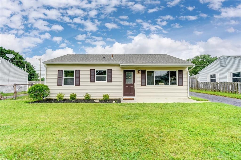 Property Photo: 154 N Brown School Road OH 45377