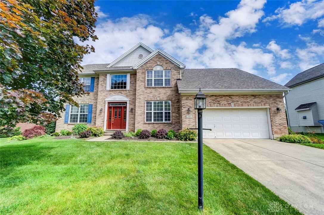 Property Photo: 381 Sentinel Oak Drive OH 45458