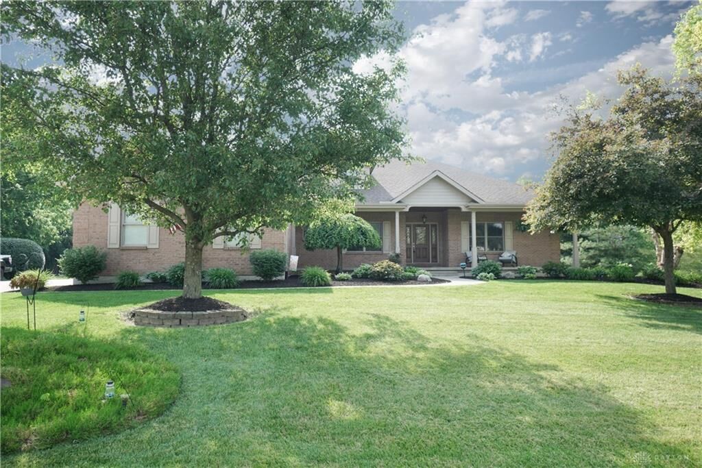 Property Photo: 1934 Charleston Place Drive OH 45036