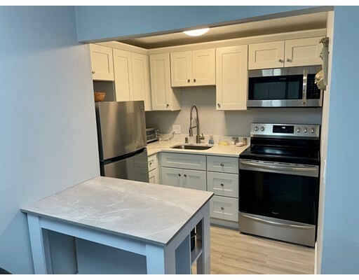 Property Photo: 8 Maple Crest Cir B MA 01040