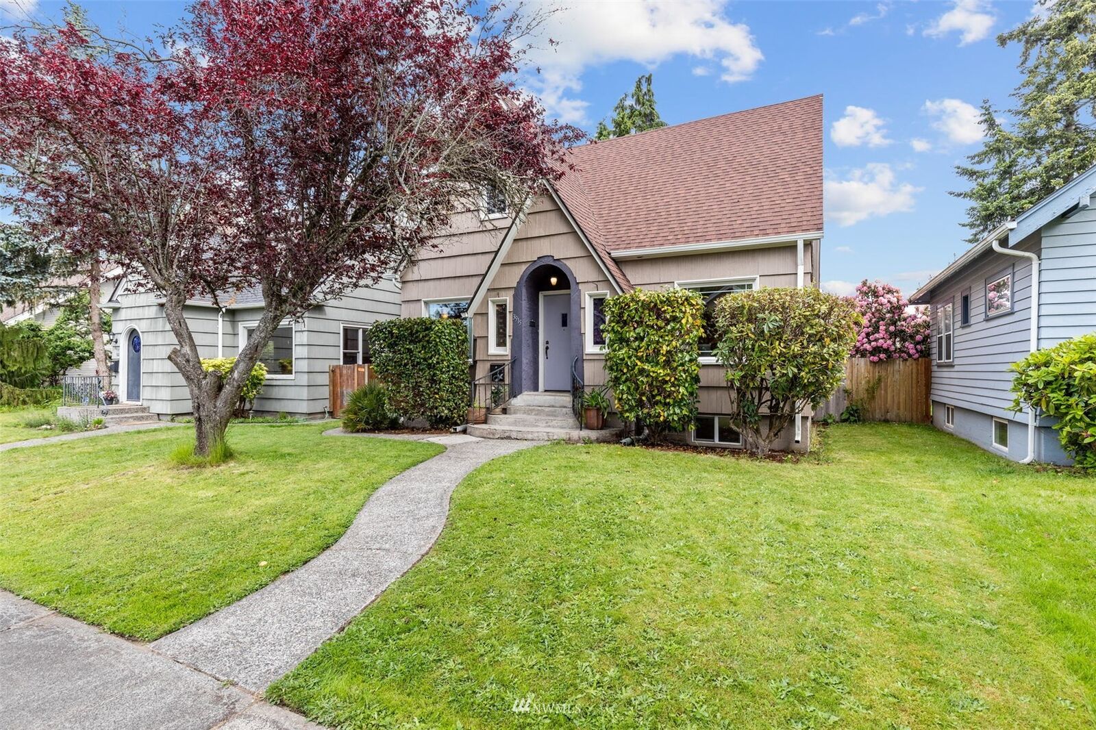 Property Photo:  3915 S 7th Street  WA 98405 