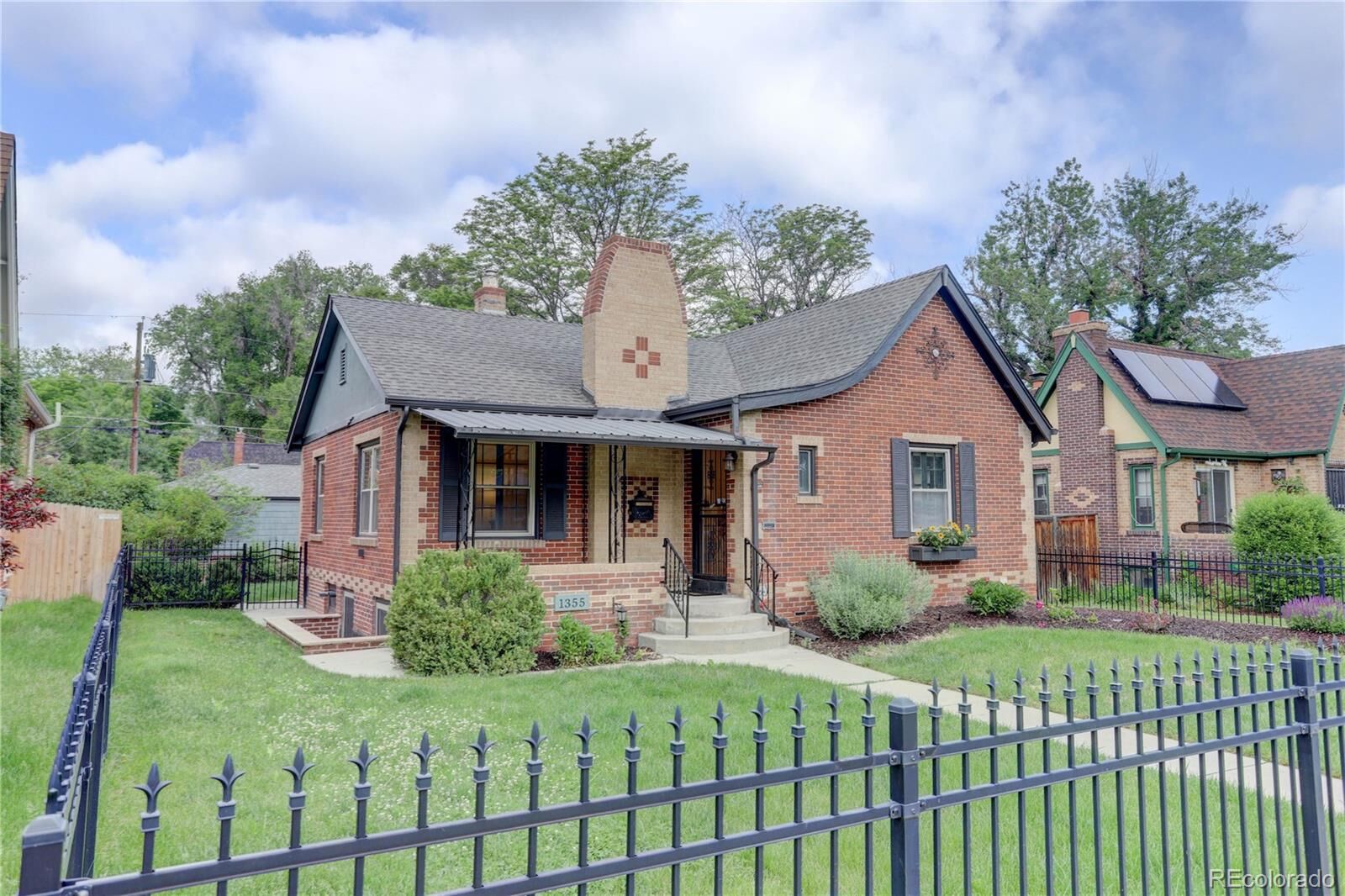 Property Photo:  1355 Hudson Street  CO 80220 