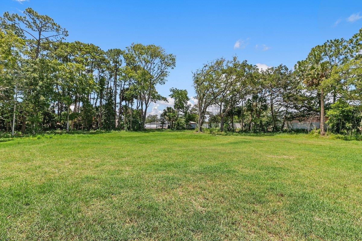 Property Photo:  60 Colon Ave  FL 32084 