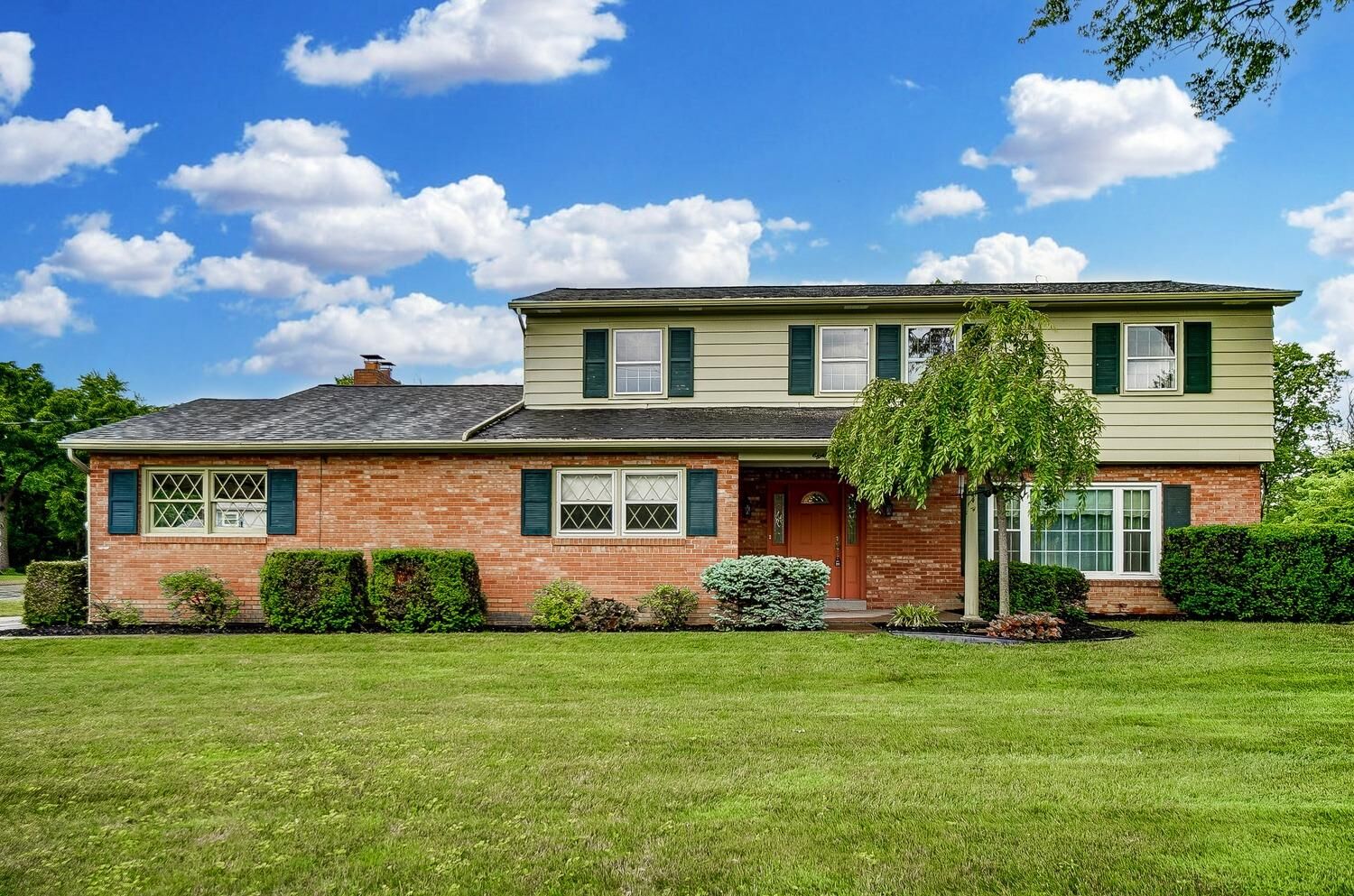 Property Photo:  8596 Goldfinch Way  OH 45069 