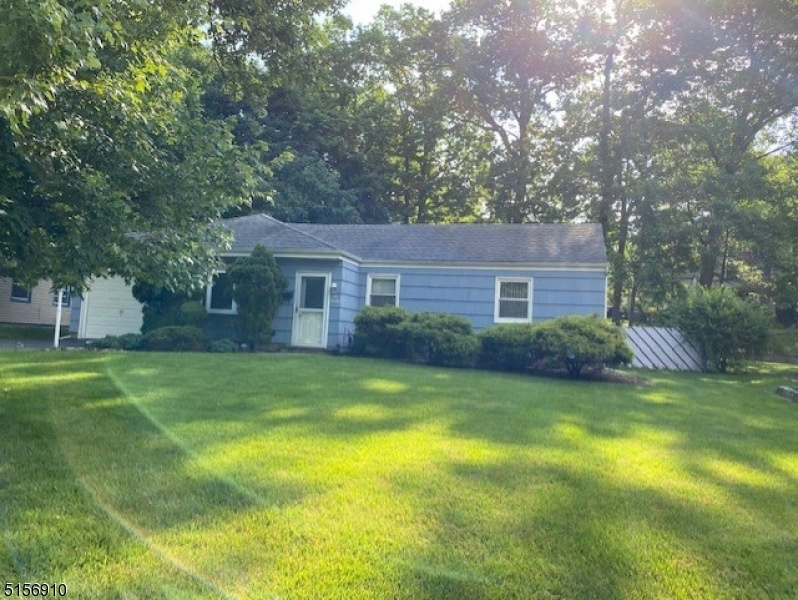 Property Photo:  120 Fellswood Dr  NJ 07039 