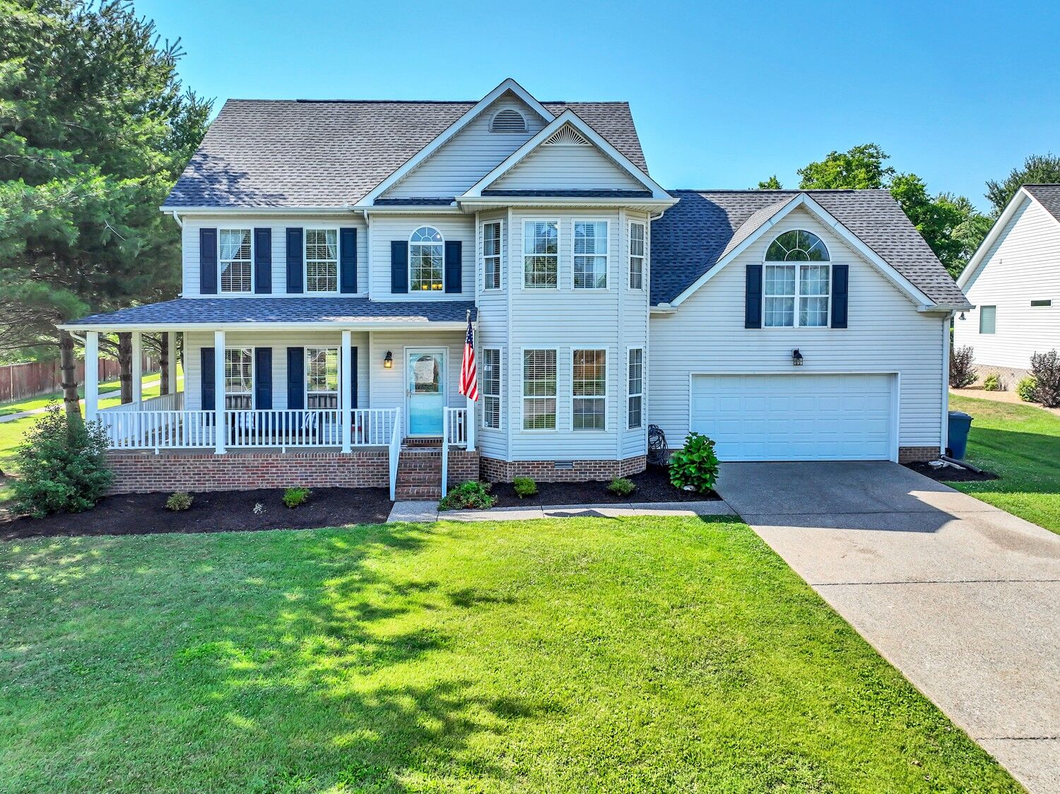 Property Photo:  580 Bradford Dr  TN 37066 