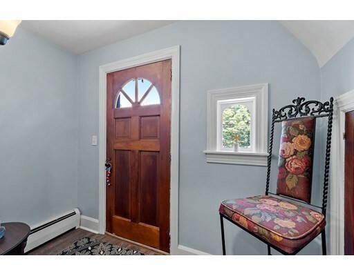 Property Photo: 15 Martin Rd MA 01516