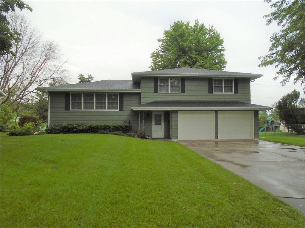 Property Photo:  544 Linden Lane  IA 50036 