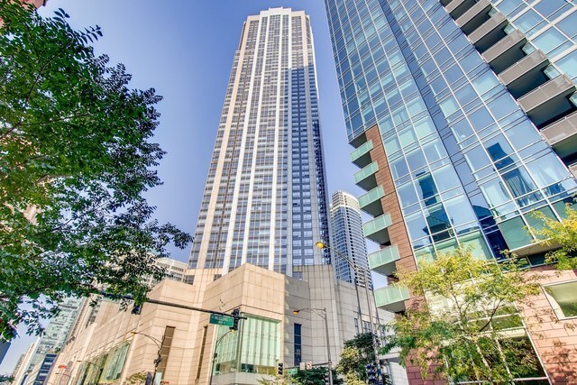 Property Photo:  512 N McClurg Court 3506  IL 60611 