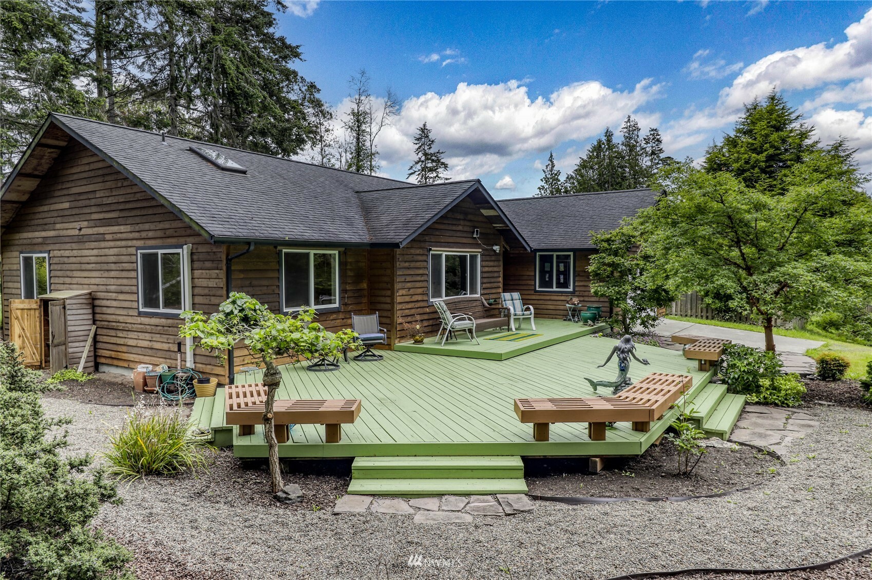 Property Photo:  884 51st Street  WA 98368 