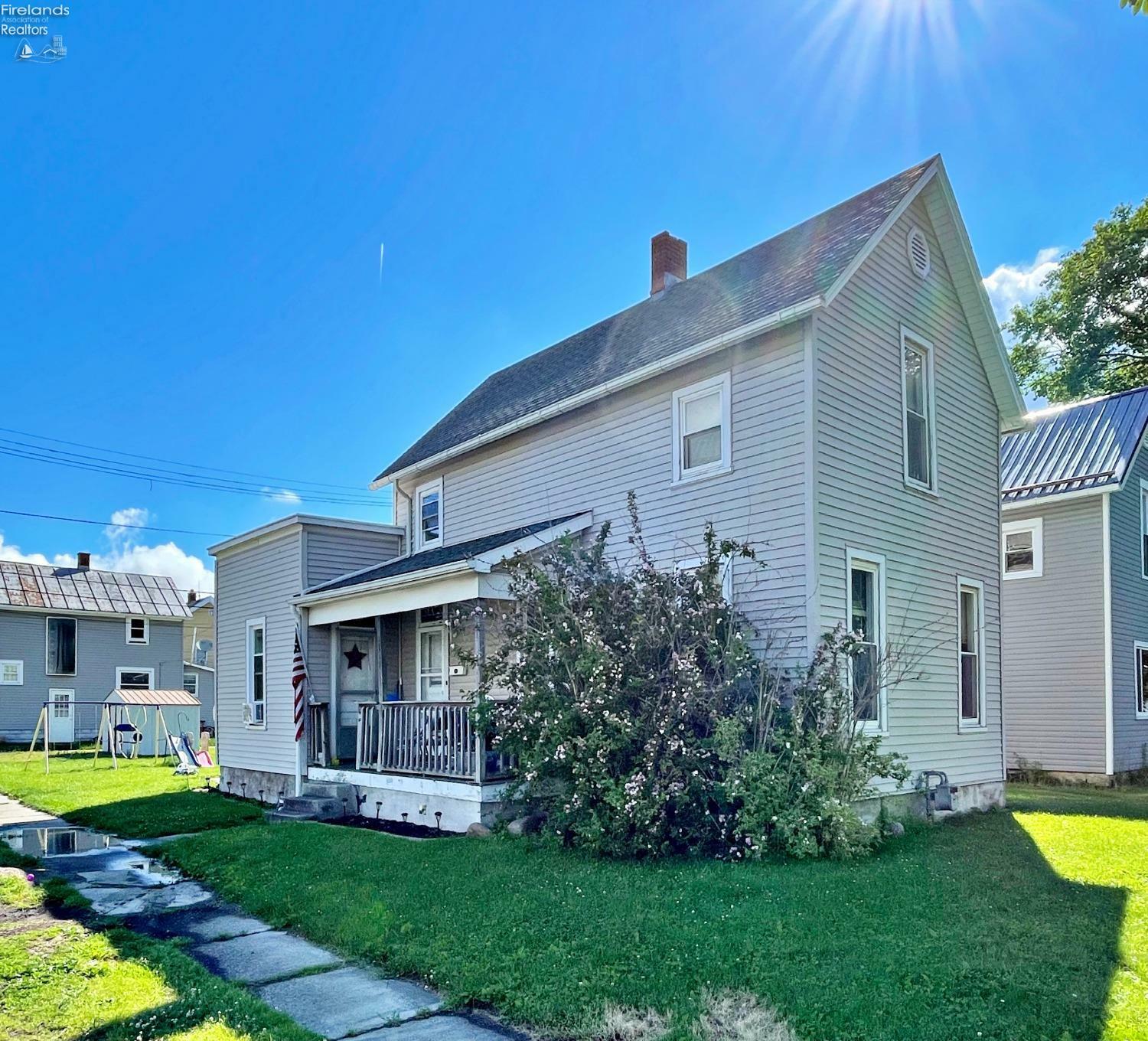 Property Photo:  66 Grace Street  OH 44883 