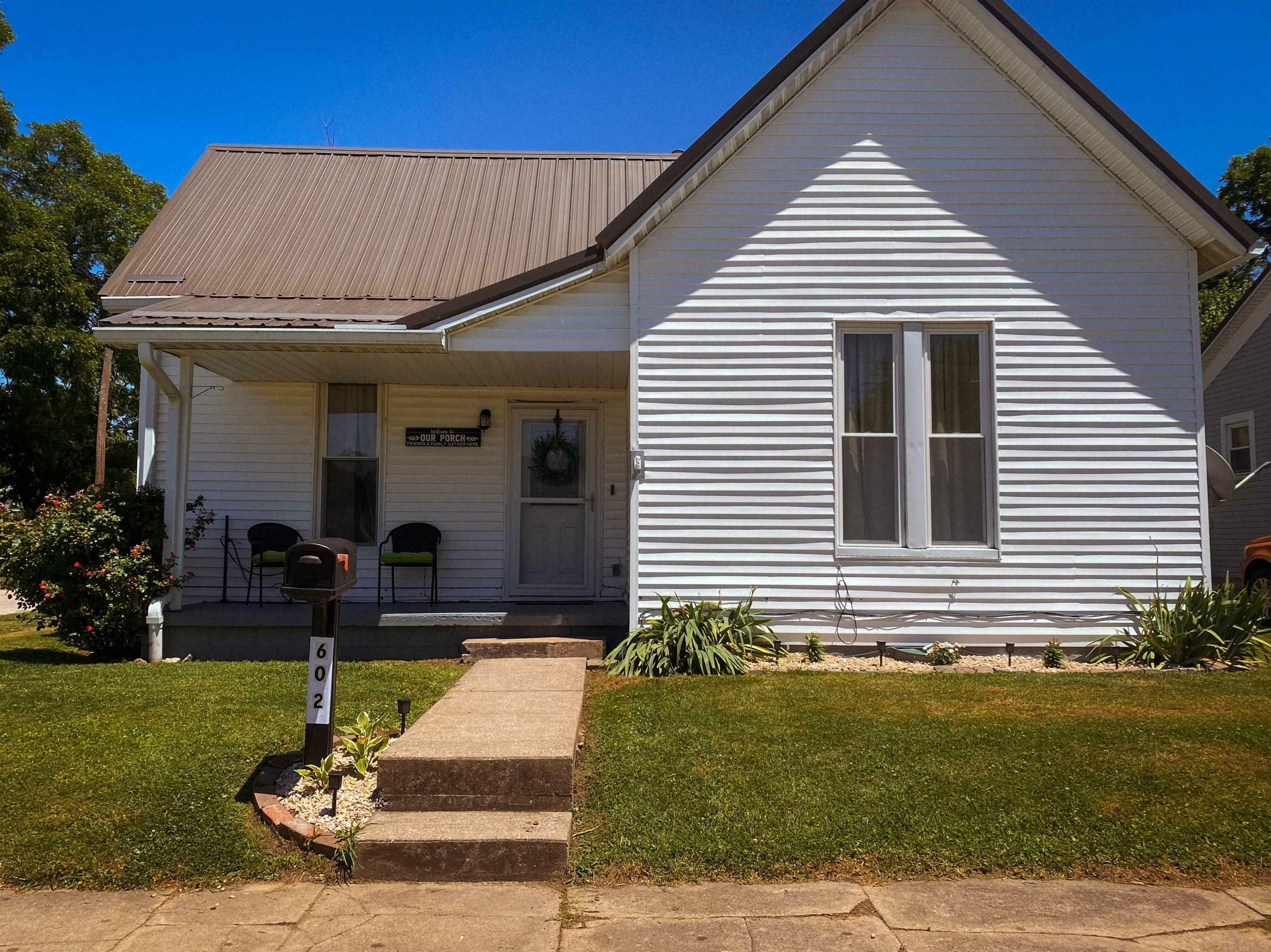 Property Photo:  602 S Seminary Street  IN 47670 