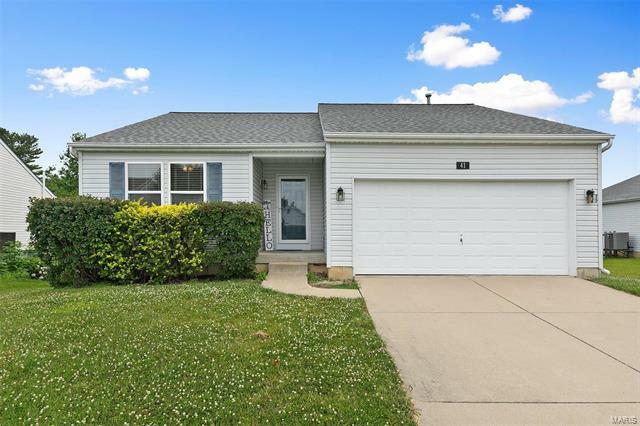 Property Photo: 41 Stratford Green Drive IL 62220