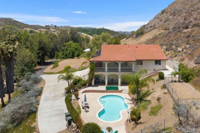 Property Photo: 1407 Avohill Drive CA 92084
