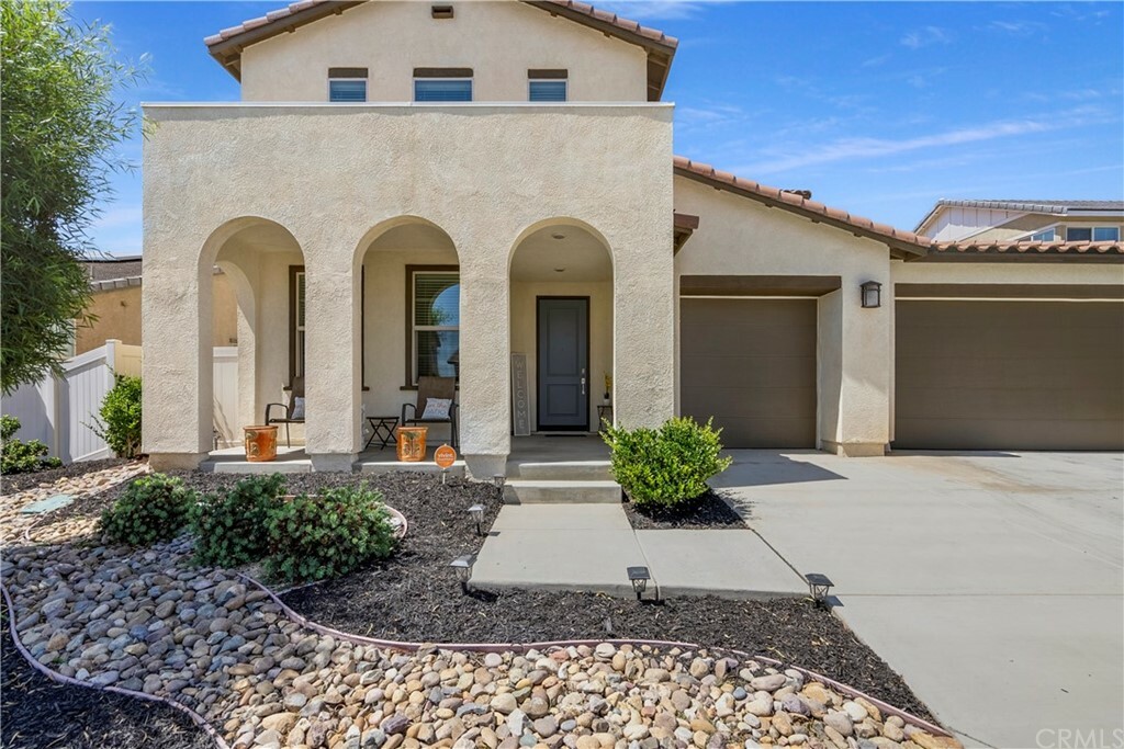 Property Photo:  1354 Galaxy Drive  CA 92223 
