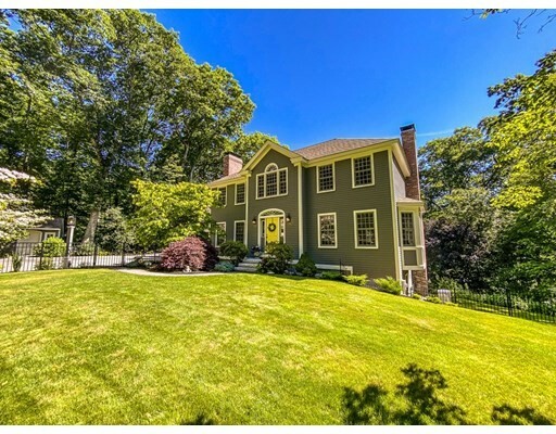Property Photo: 723 NW Main St MA 01516