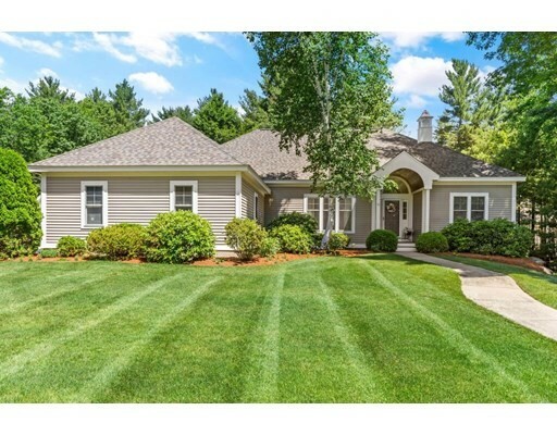 Property Photo:  11 Sandpiper Lane 11  NH 03054 