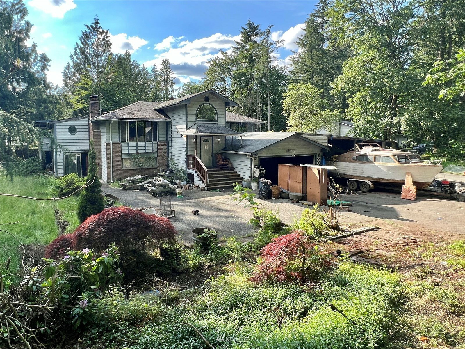 Property Photo:  31035  229th Avenue SE  WA 98010 