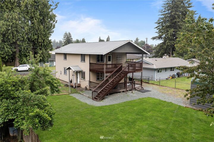 Property Photo: 17933 159th Street SE WA 98272