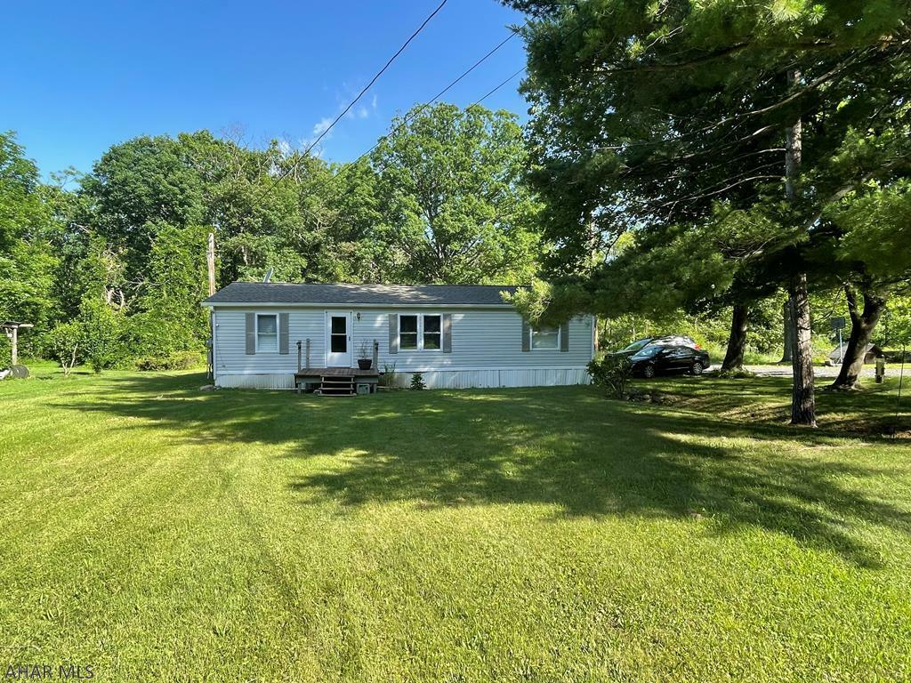 Property Photo:  523 Sweet Root Road  PA 15522 