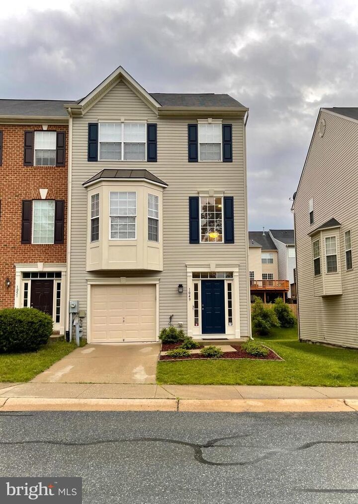 1049 Lily Way  Odenton MD 21113 photo