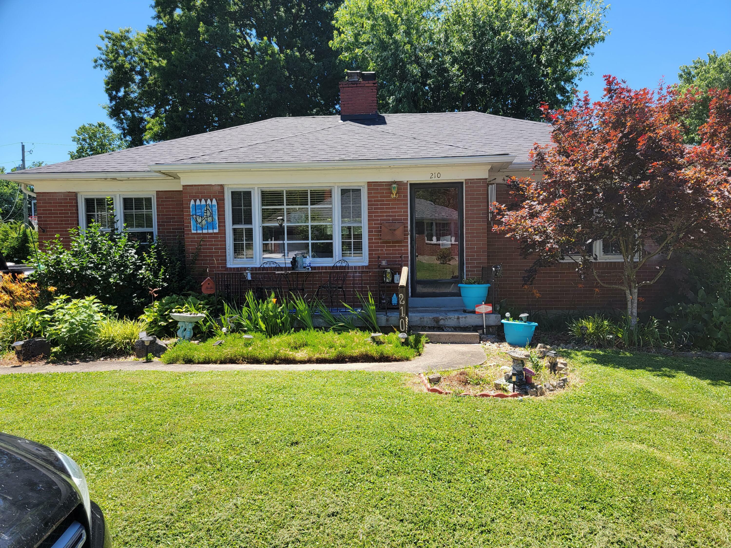 Property Photo:  210 Beechwood Avenue  KY 40601 