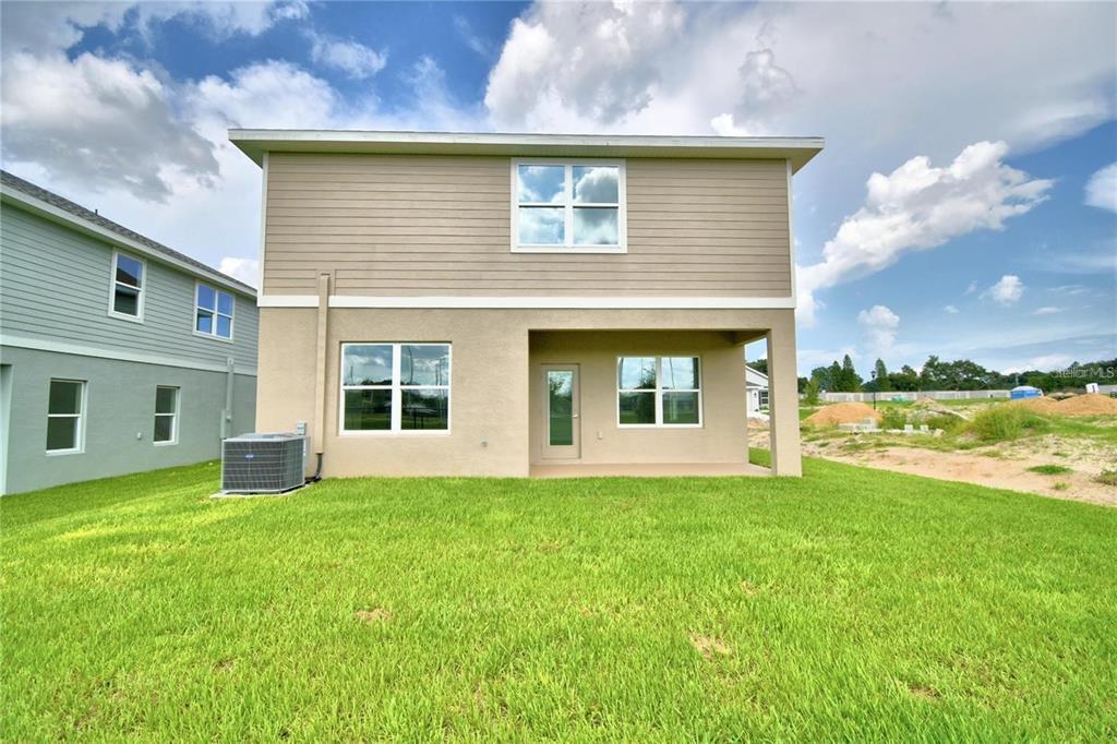 Property Photo: 16121 61st Lane E FL 34219