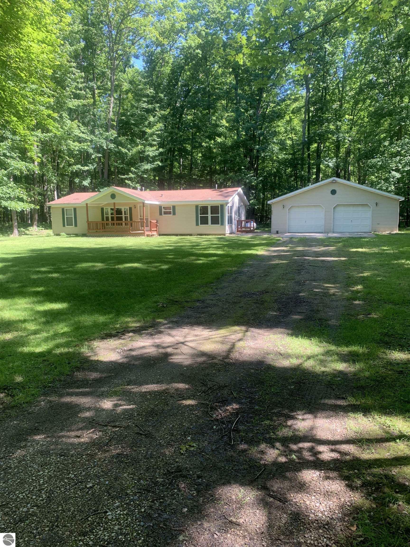 Property Photo:  5323 E Fawn Terrace  MI 48622 