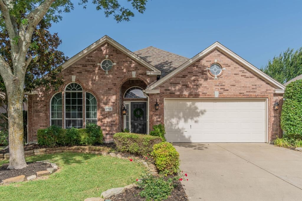 Property Photo:  2708 Ariel Cove  TX 75072 