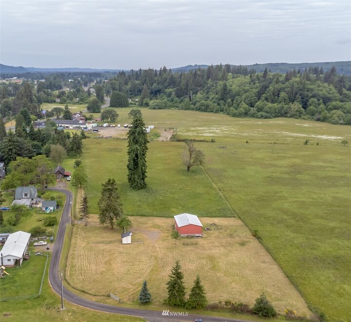 Property Photo: 442 Aberdeen Avenue WA 98541