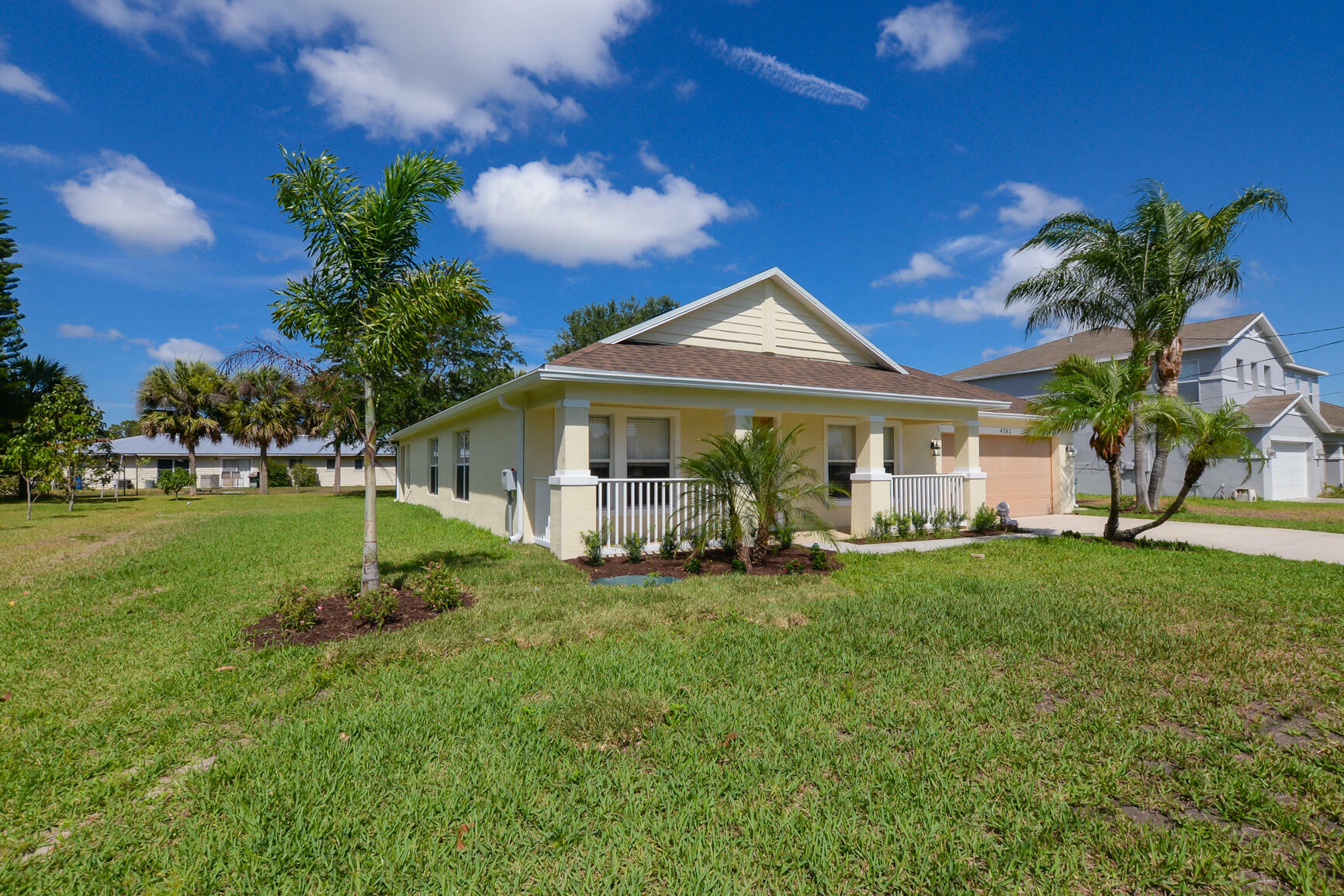 Property Photo:  4382 SW Appleseed Road  FL 34953 