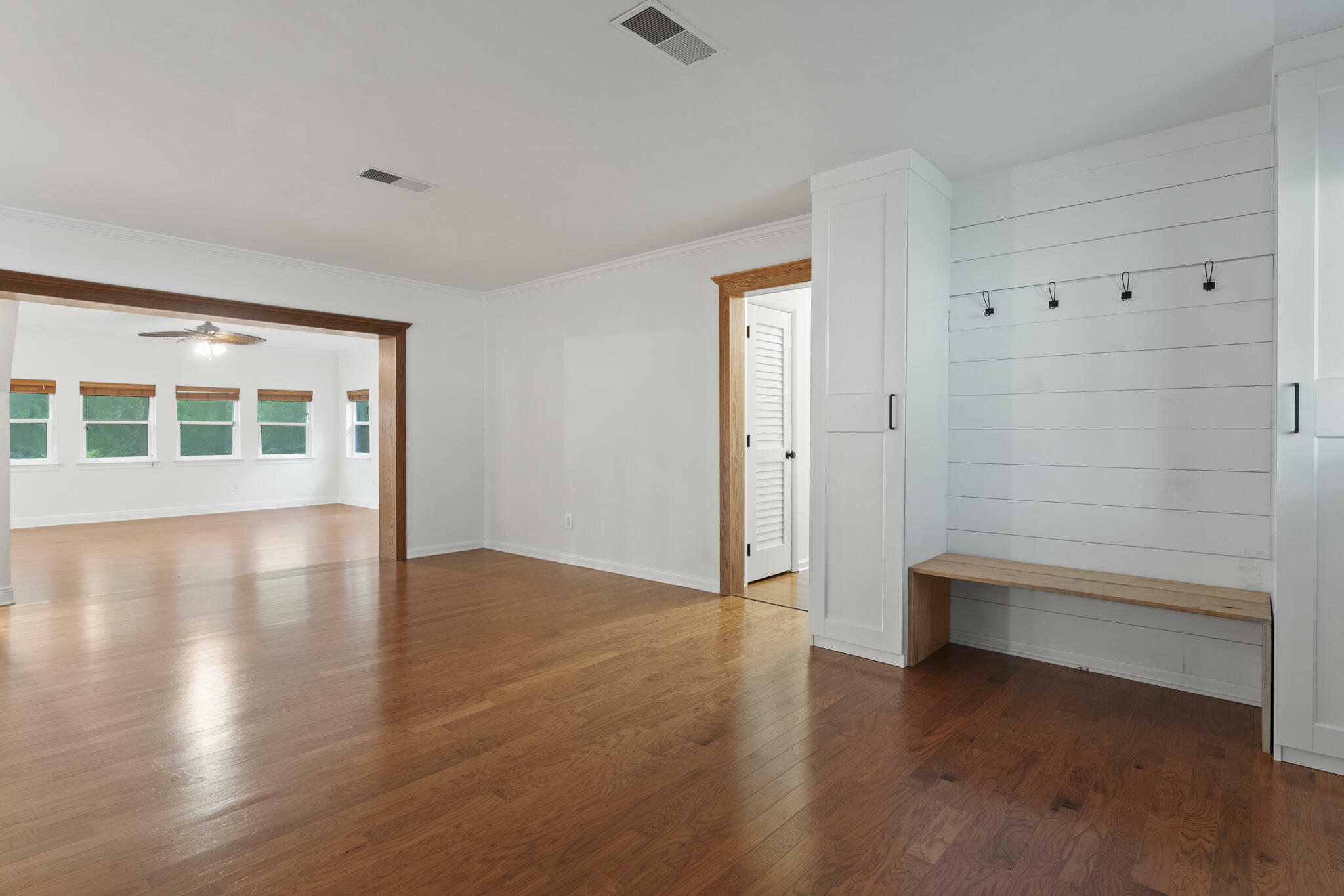 Property Photo: 84 SE Waynel Circle FL 32548