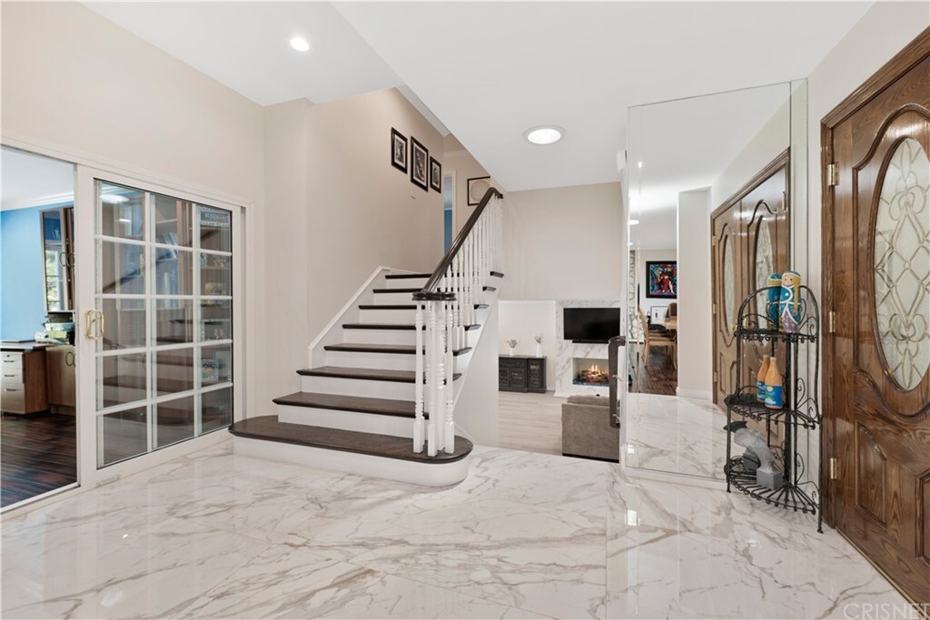 Property Photo: 19533 Valdez Drive CA 91356