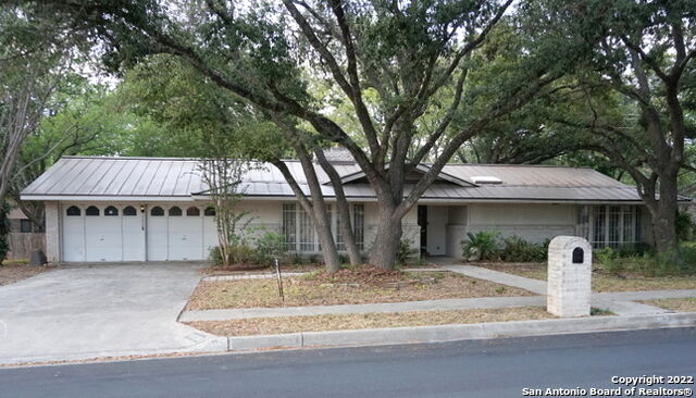 Property Photo:  9838 Greentree Dr  TX 78230 